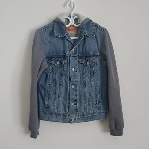 Levi's Ex-Boyfriend Hybrid Trucker Jacket